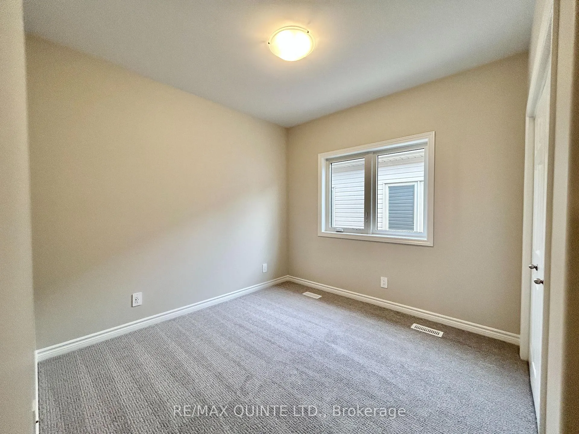 Photo 118 of 27 Athabaska Drive, Belleville, Thurlow Ward — HOMEH