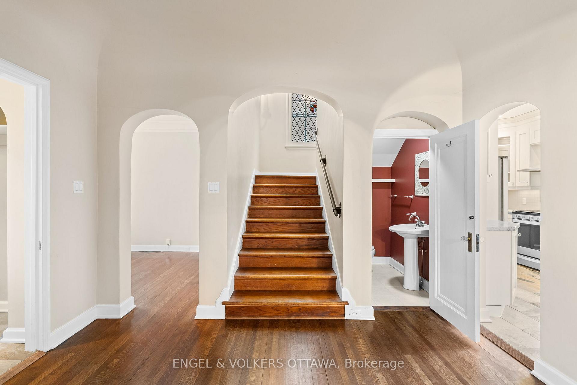 Photo 11 of 481 Island Park Drive, Ottawa, Ottawa West — HOMEH