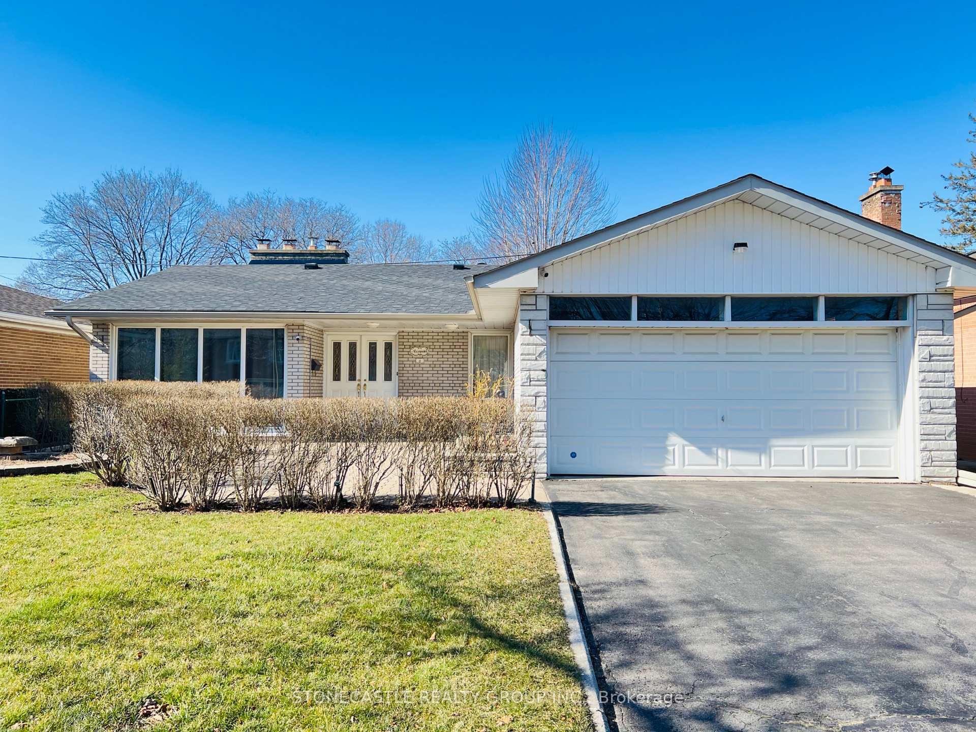 Front of 8 Hartsdale Drive