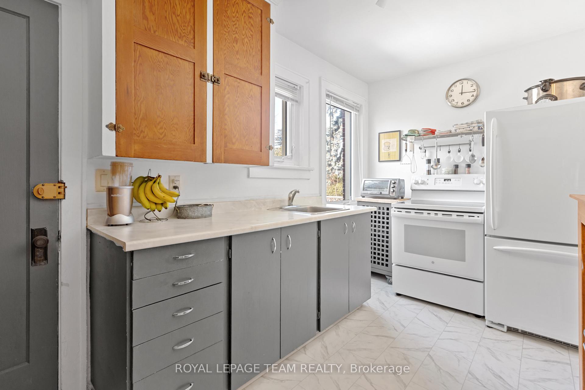 Photo 11 of 68 Clarendon Avenue, Ottawa, Ottawa West — HOMEH