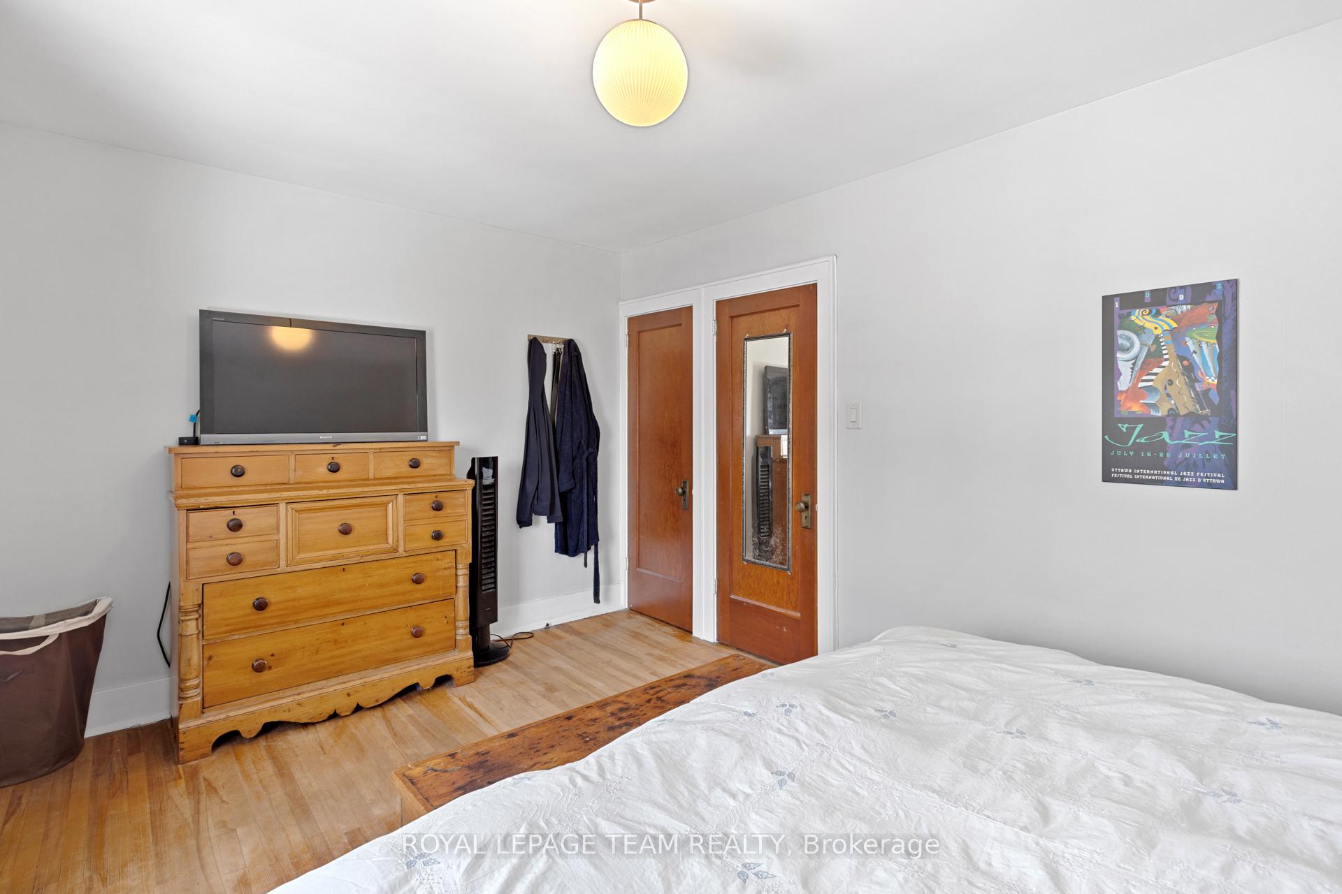 Photo 17 of 68 Clarendon Avenue, Ottawa, Ottawa West — HOMEH