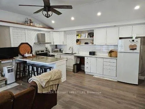 Photo 2 of 71454 Shoreline Drive, Bluewater, Hay — HOMEH