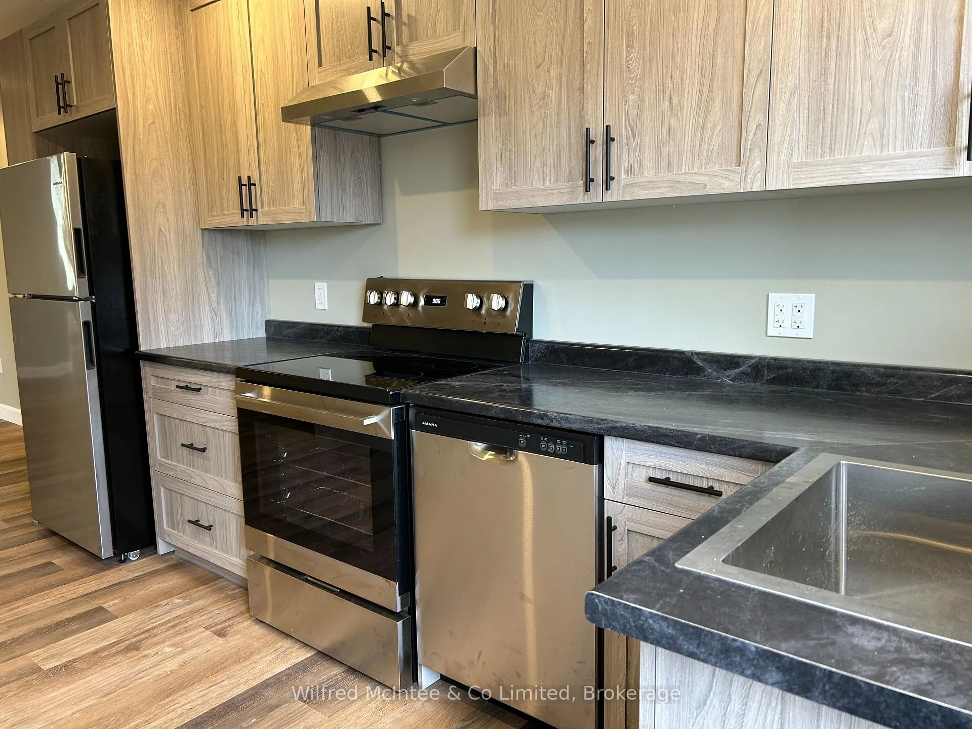 Photo 7 of Unit Unit 2, 187 Balaklava Street, Arran-Elderslie — HOMEH