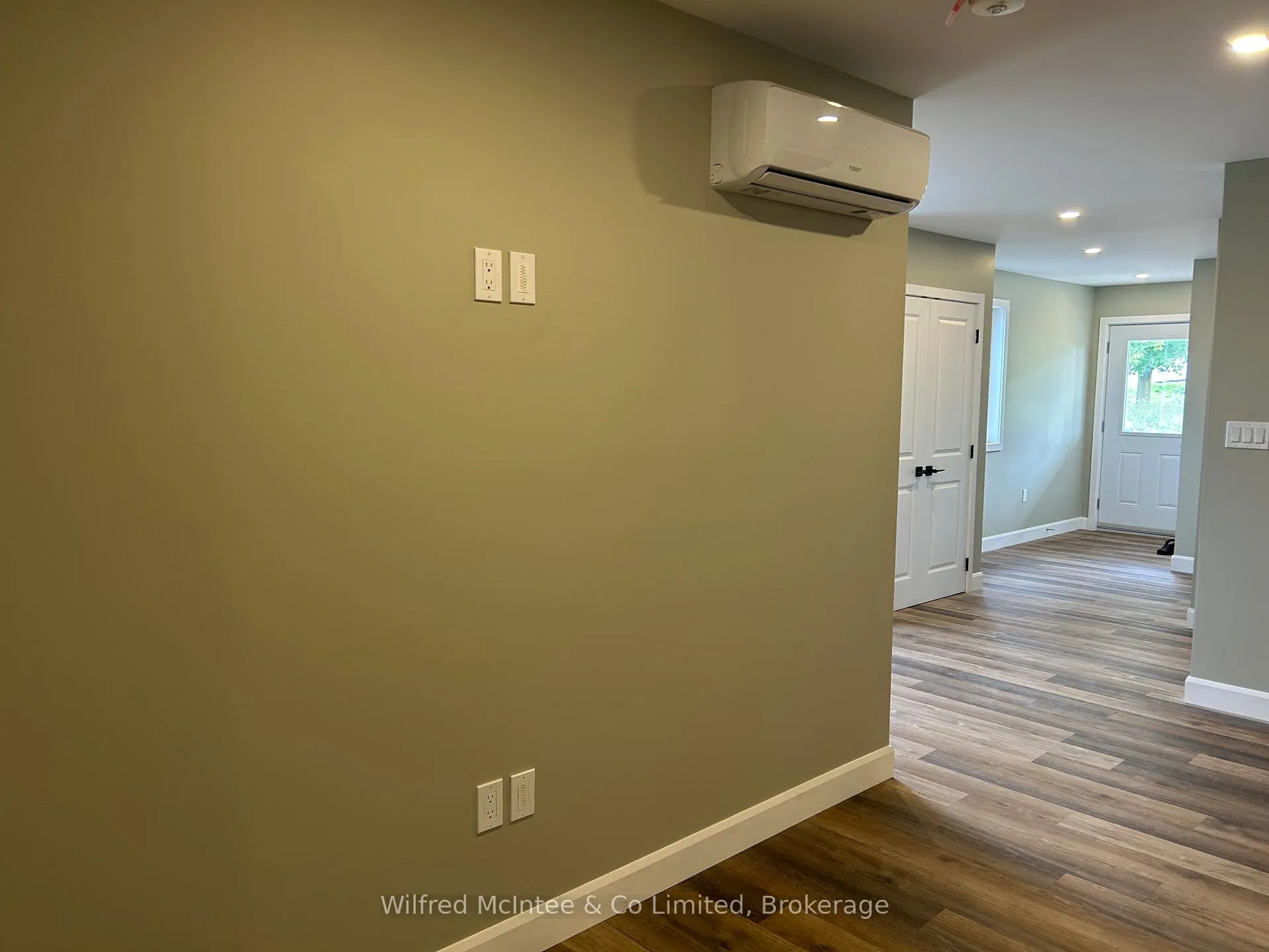 Photo 10 of Unit Unit 2, 187 Balaklava Street, Arran-Elderslie — HOMEH
