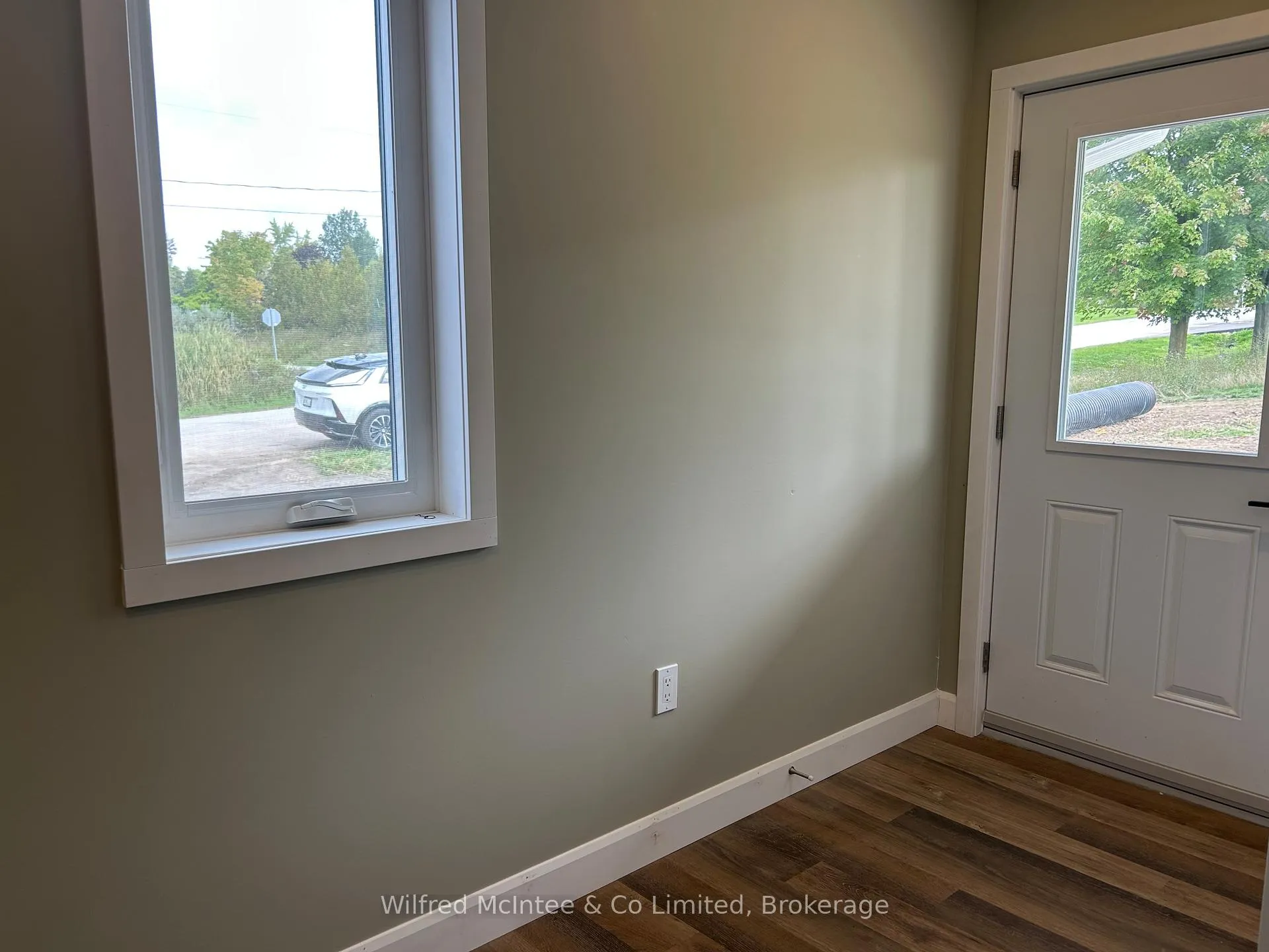 Photo 17 of Unit Unit 2, 187 Balaklava Street, Arran-Elderslie — HOMEH