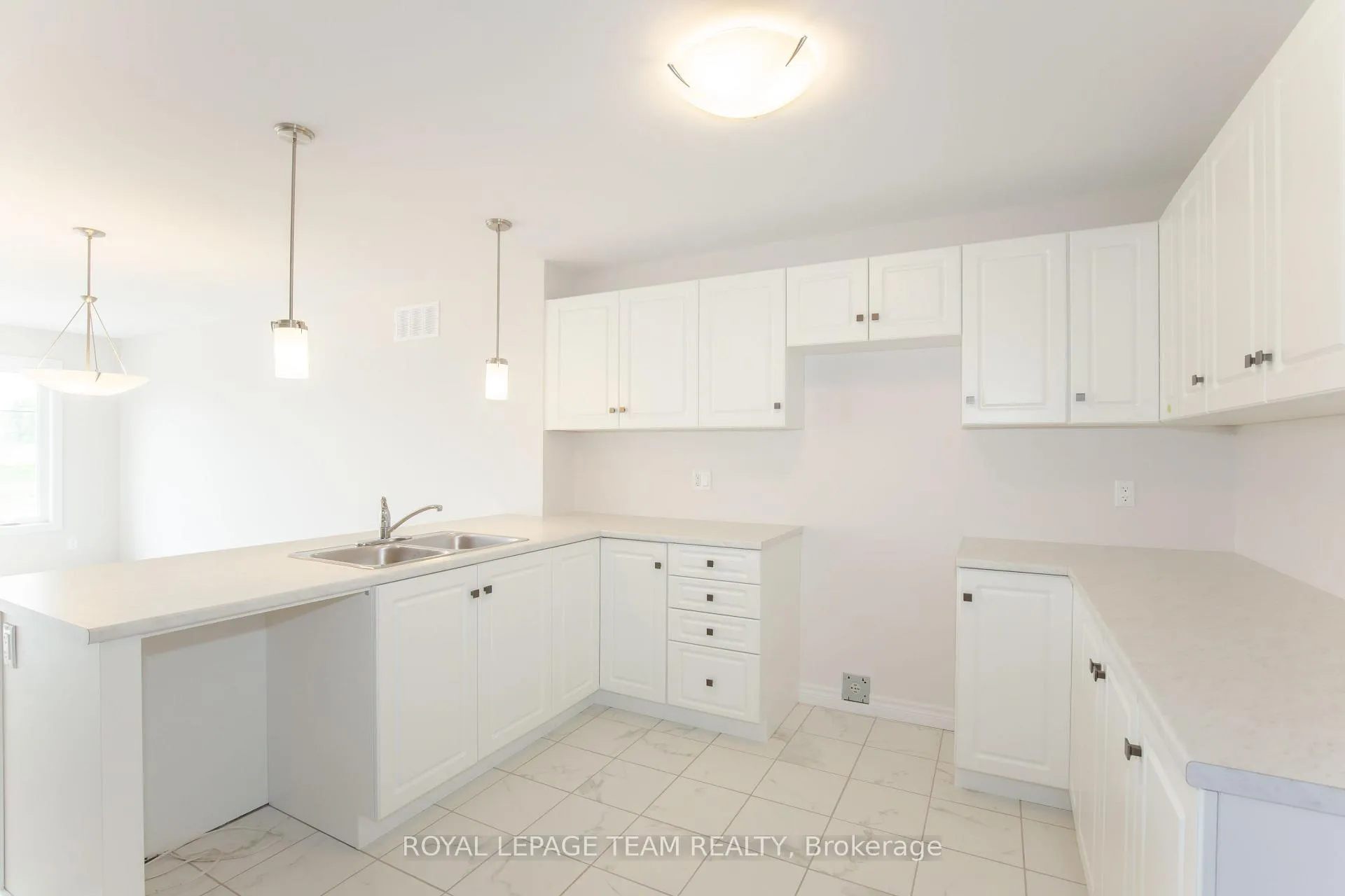 Photo 27 of 80 Morgan Clouthier Way, Arnprior — HOMEH