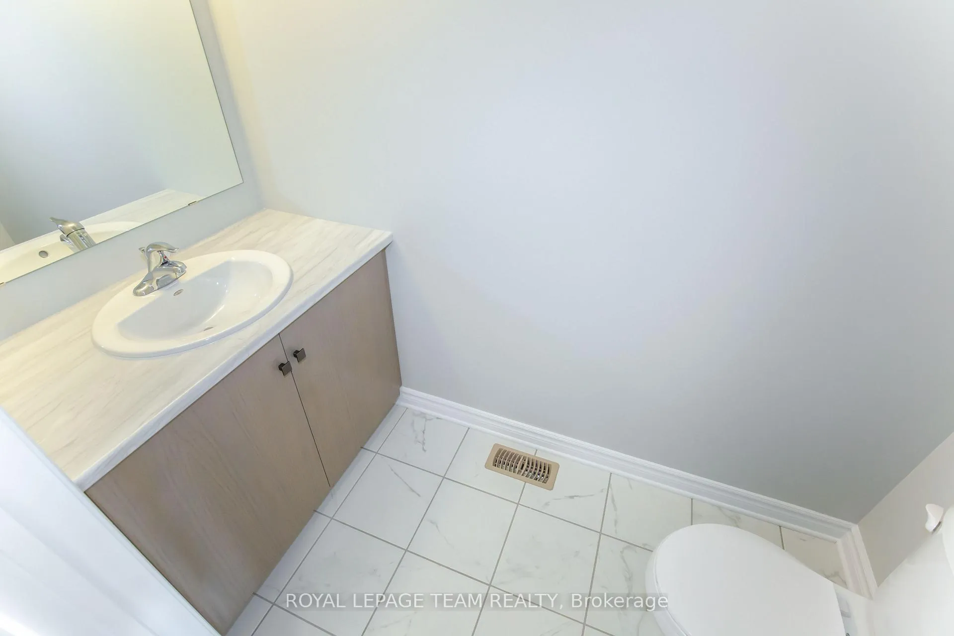 Photo 145 of 80 Morgan Clouthier Way, Arnprior — HOMEH