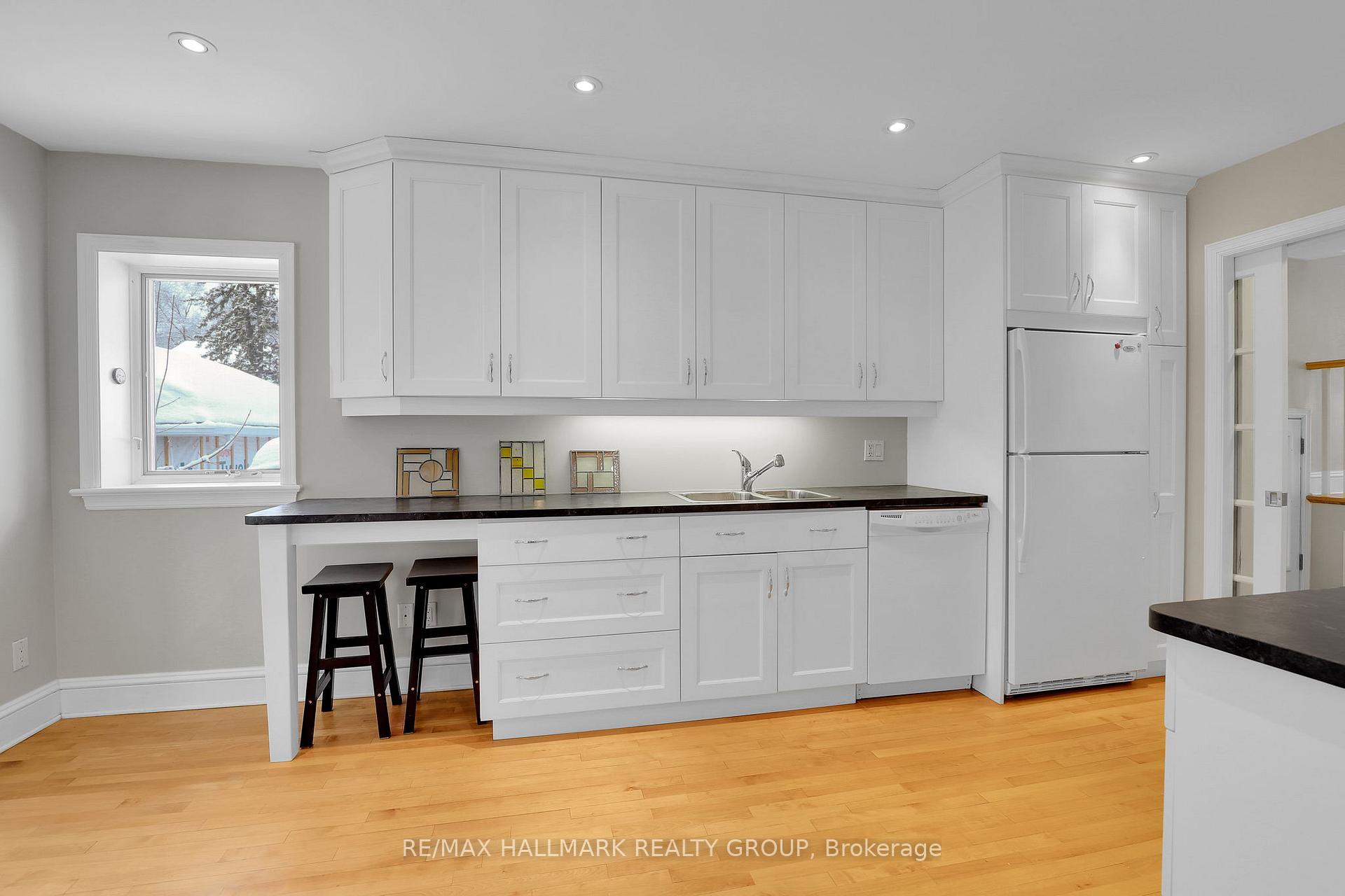 Photo 13 of 108 Clearview Avenue, Ottawa, Ottawa West/Tunneys Pasture — HOMEH