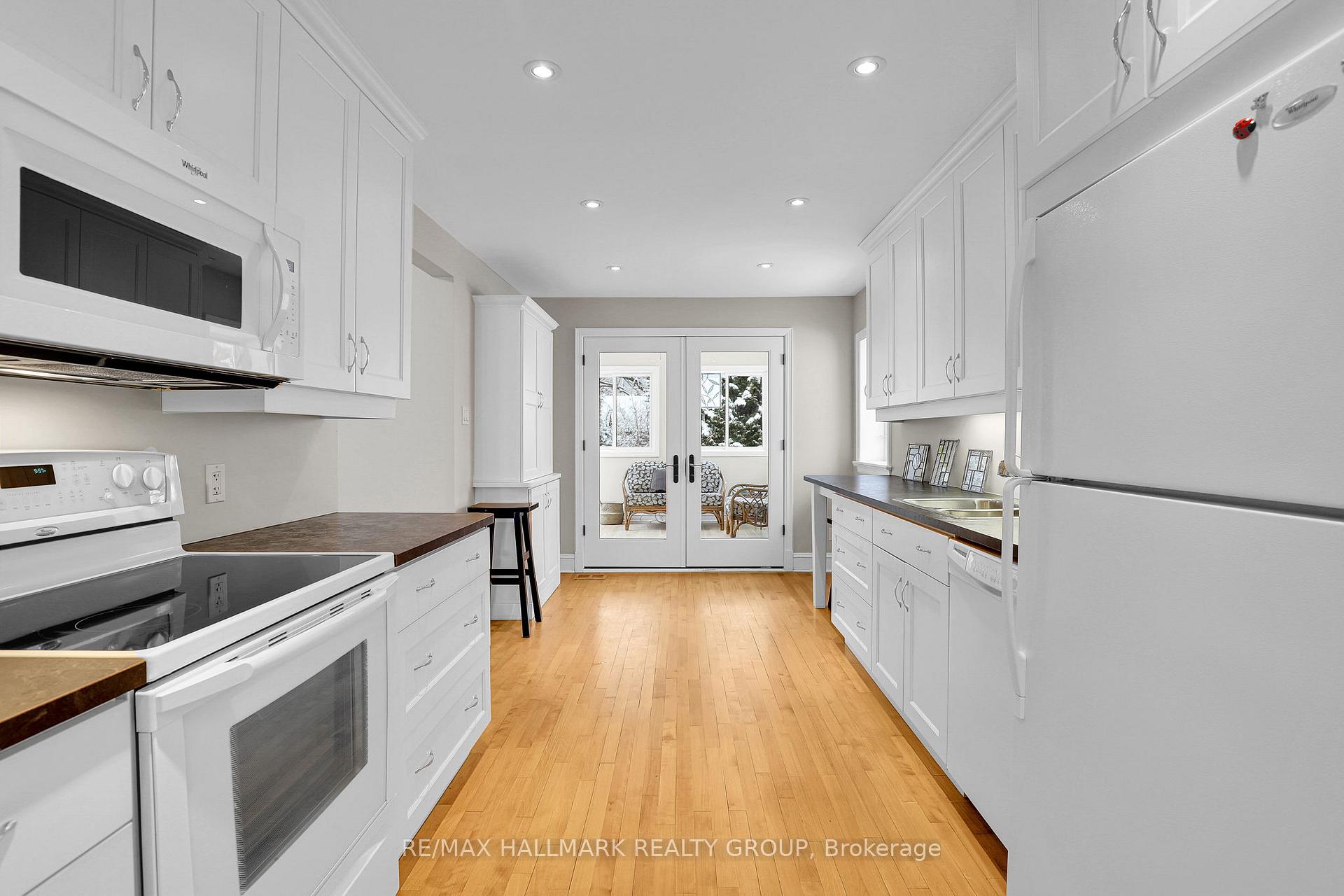 Photo 15 of 108 Clearview Avenue, Ottawa, Ottawa West/Tunneys Pasture — HOMEH