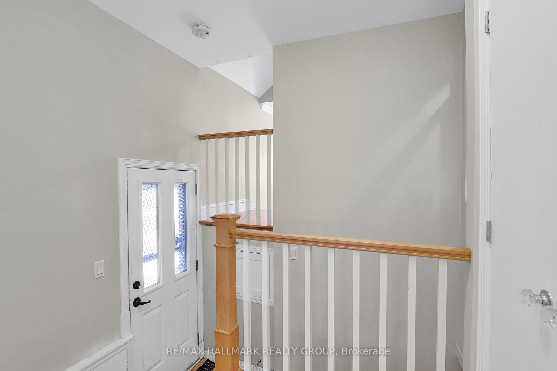Photo 20 of 108 Clearview Avenue, Ottawa, Ottawa West/Tunneys Pasture — HOMEH