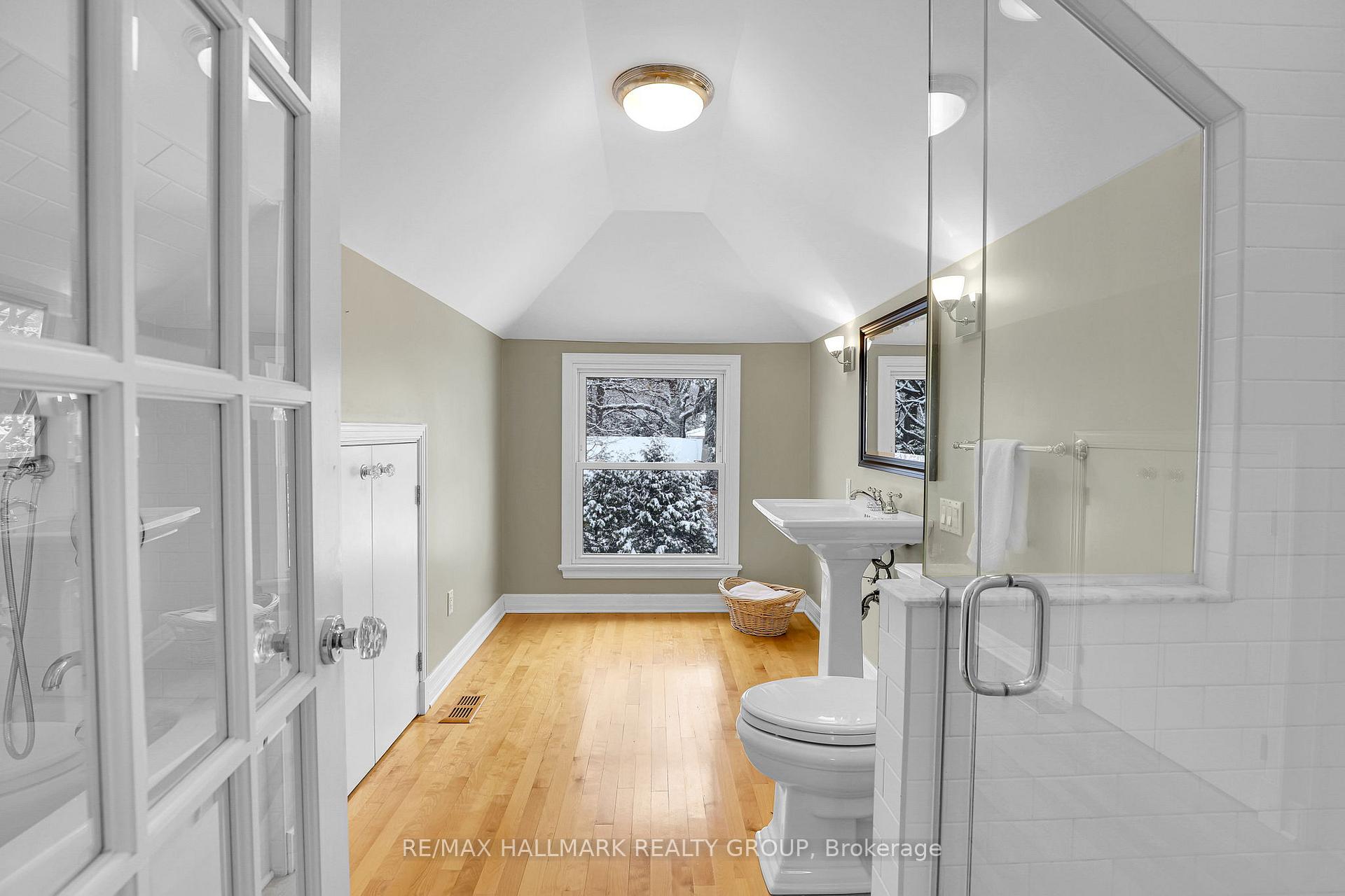 Photo 24 of 108 Clearview Avenue, Ottawa, Ottawa West/Tunneys Pasture — HOMEH
