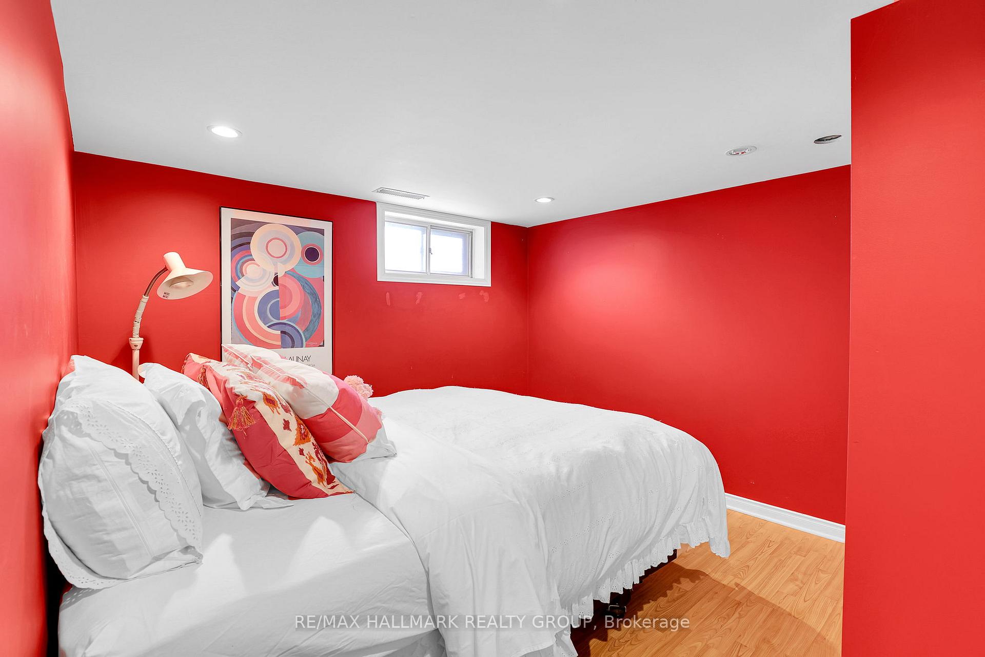 Photo 32 of 108 Clearview Avenue, Ottawa, Ottawa West/Tunneys Pasture — HOMEH