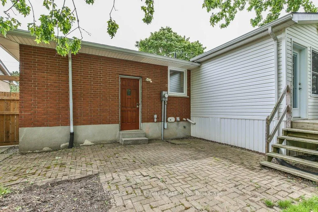 Photo 190 of 450 John Street S, Aylmer — HOMEH