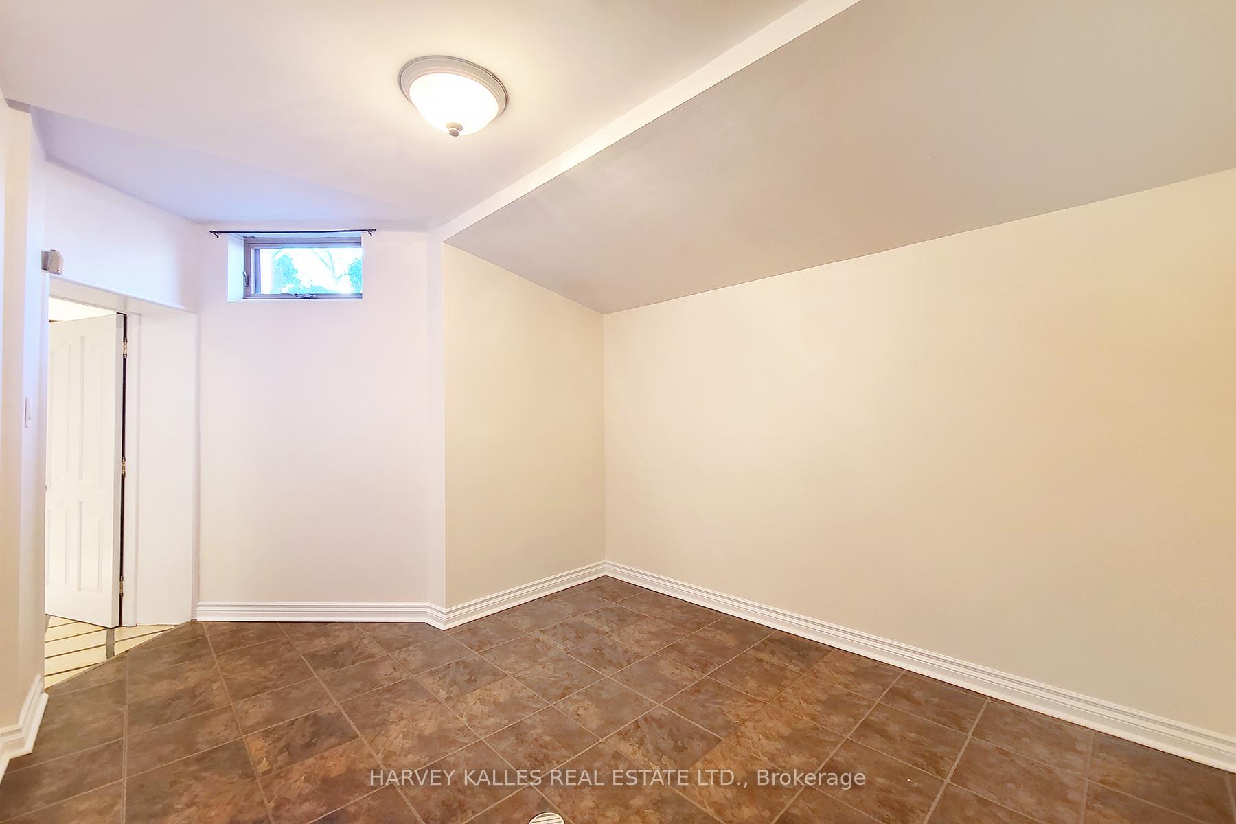 Photo 10 of Unit 4, 240 Rusholme Road, Toronto, Dufferin Grove — HOMEH