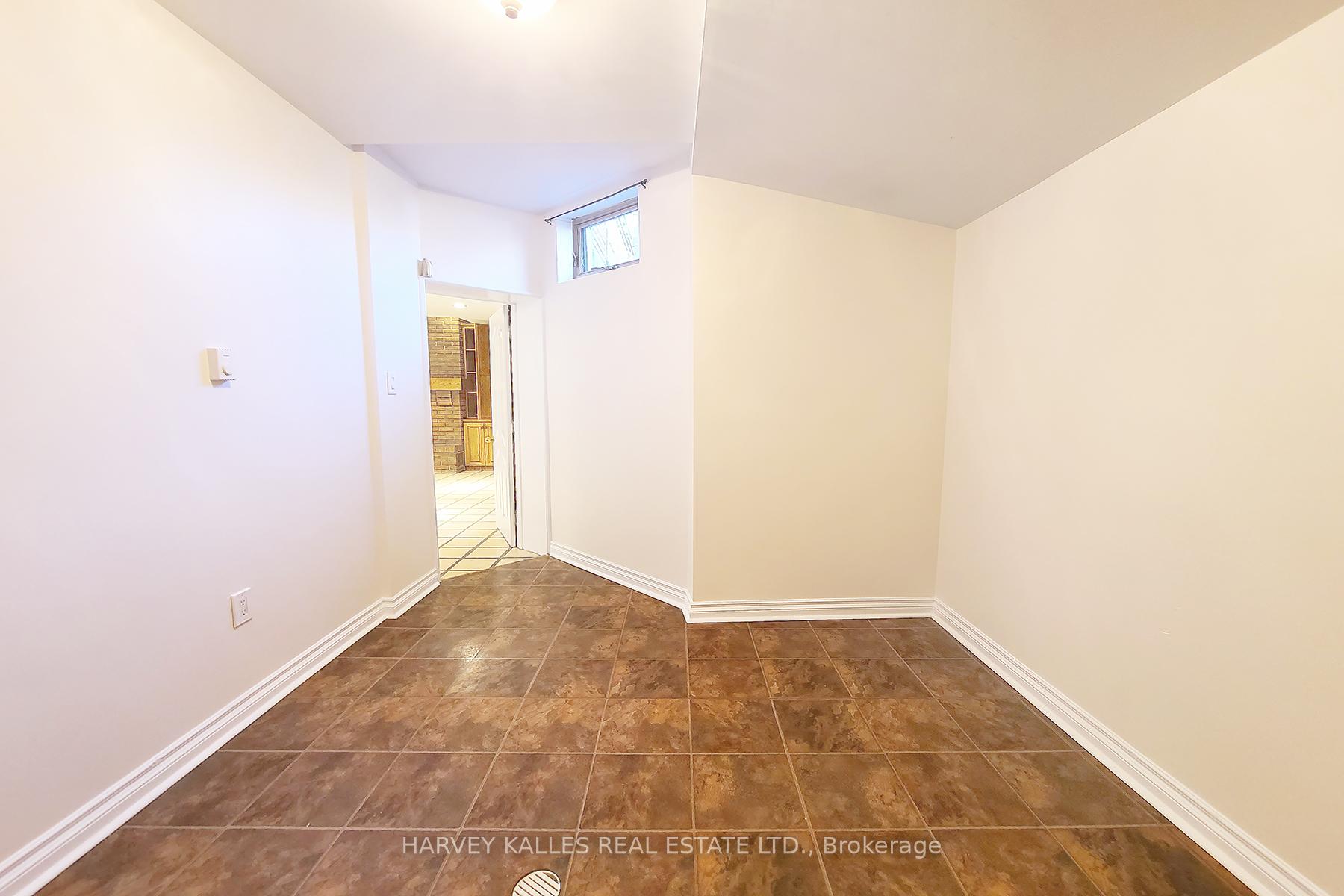 Photo 11 of Unit 4, 240 Rusholme Road, Toronto, Dufferin Grove — HOMEH