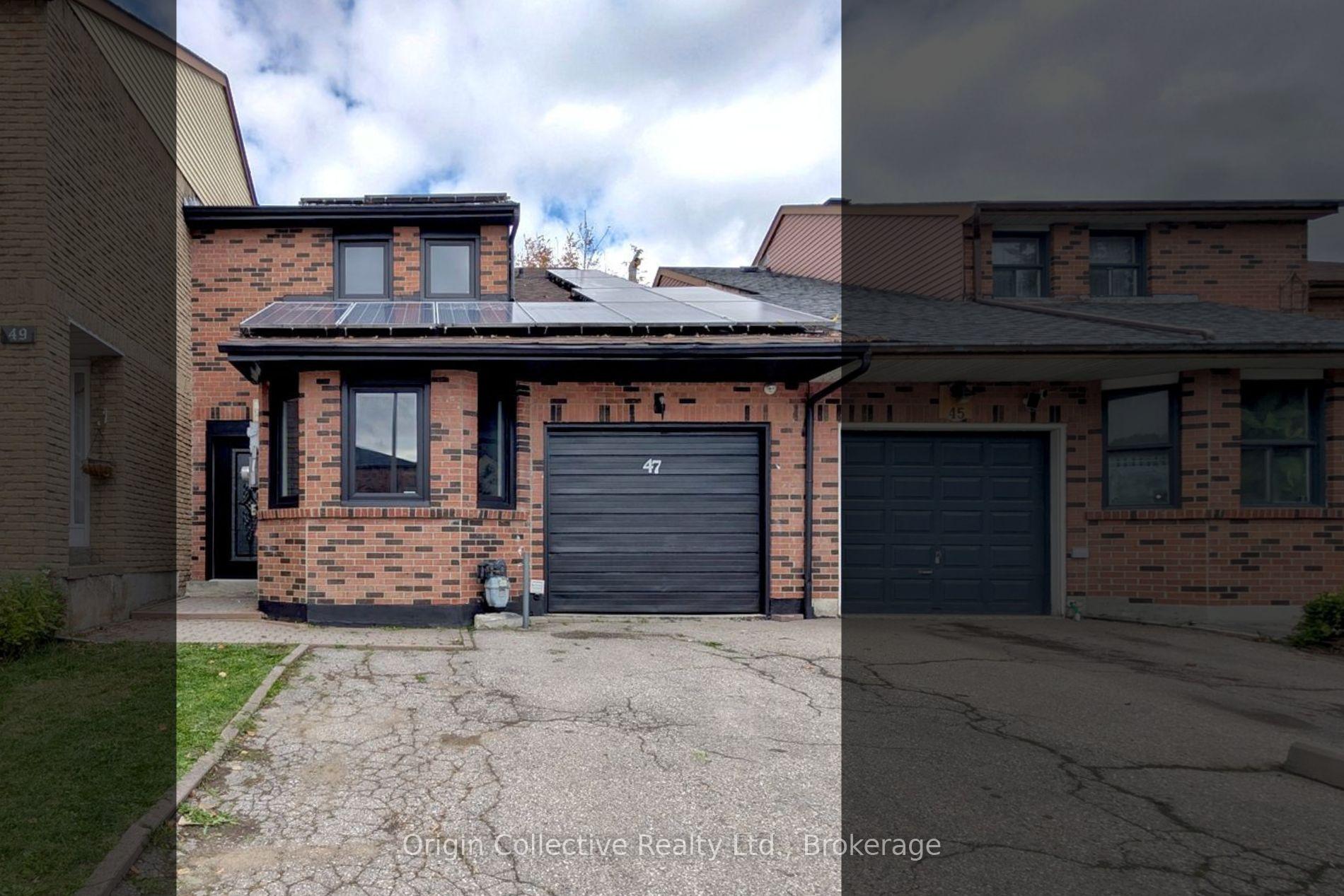 Photo 38 of 47 Woolenscote Circle, Etobicoke, West Humber-Clairville — HOMEH
