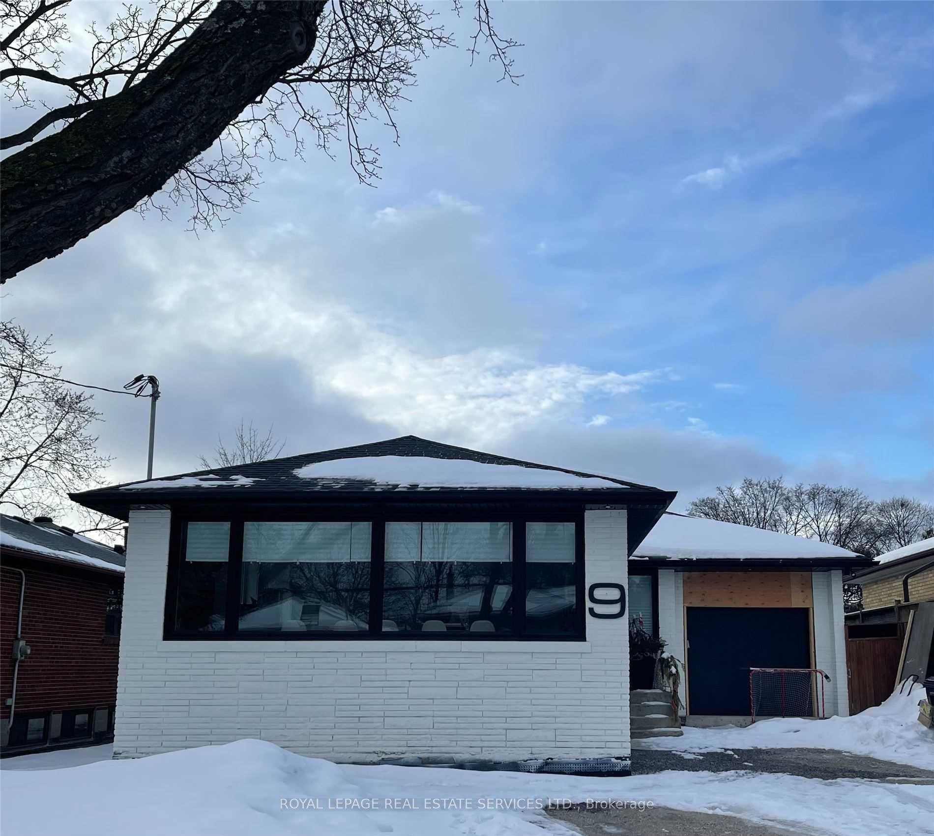 Photo 1 of Unit Lower, 9 Saskatoon Drive, Etobicoke, Kingsview Village-The Westway — HOMEH