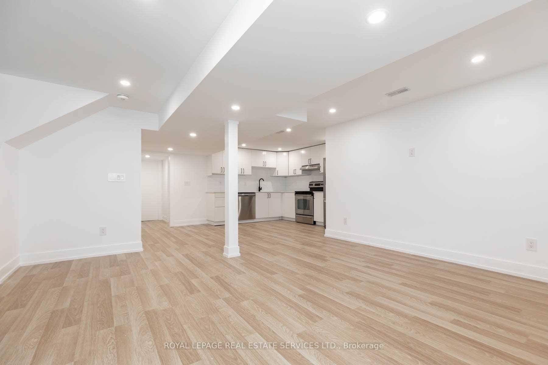 Photo 3 of Unit Lower, 9 Saskatoon Drive, Etobicoke, Kingsview Village-The Westway — HOMEH