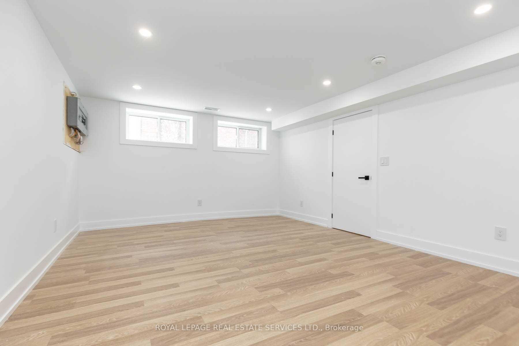 Photo 12 of Unit Lower, 9 Saskatoon Drive, Etobicoke, Kingsview Village-The Westway — HOMEH