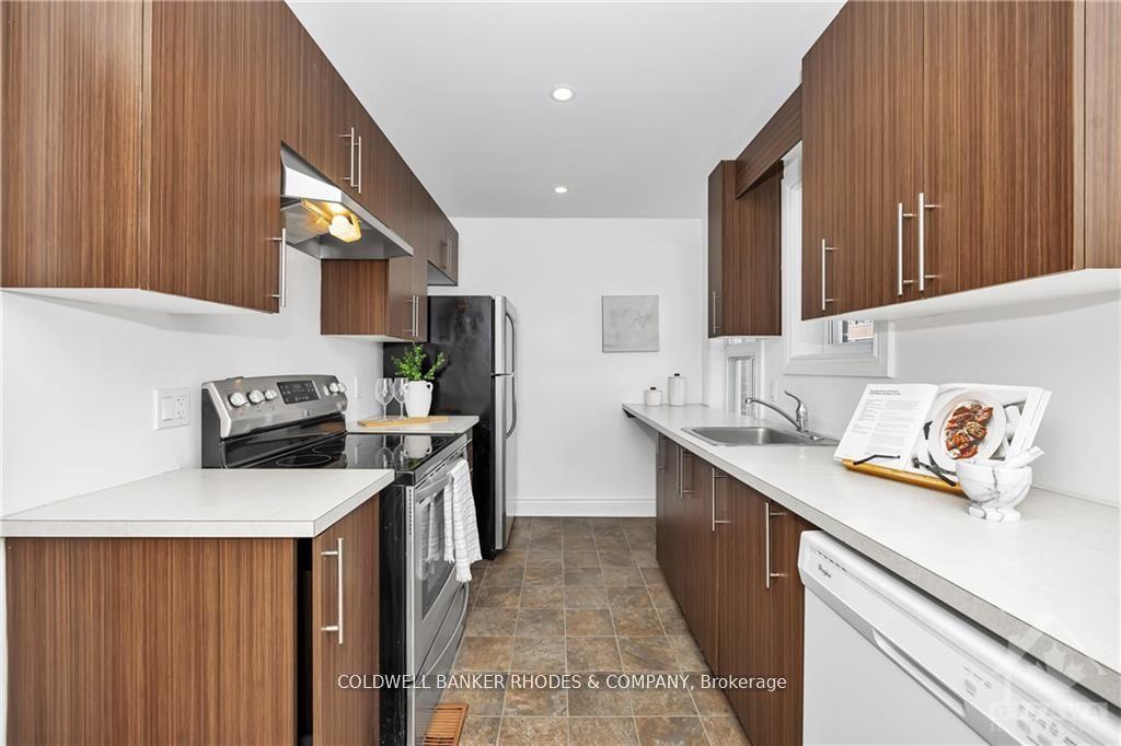 Photo 10 of 232 Holland Avenue, Ottawa, Ottawa West — HOMEH