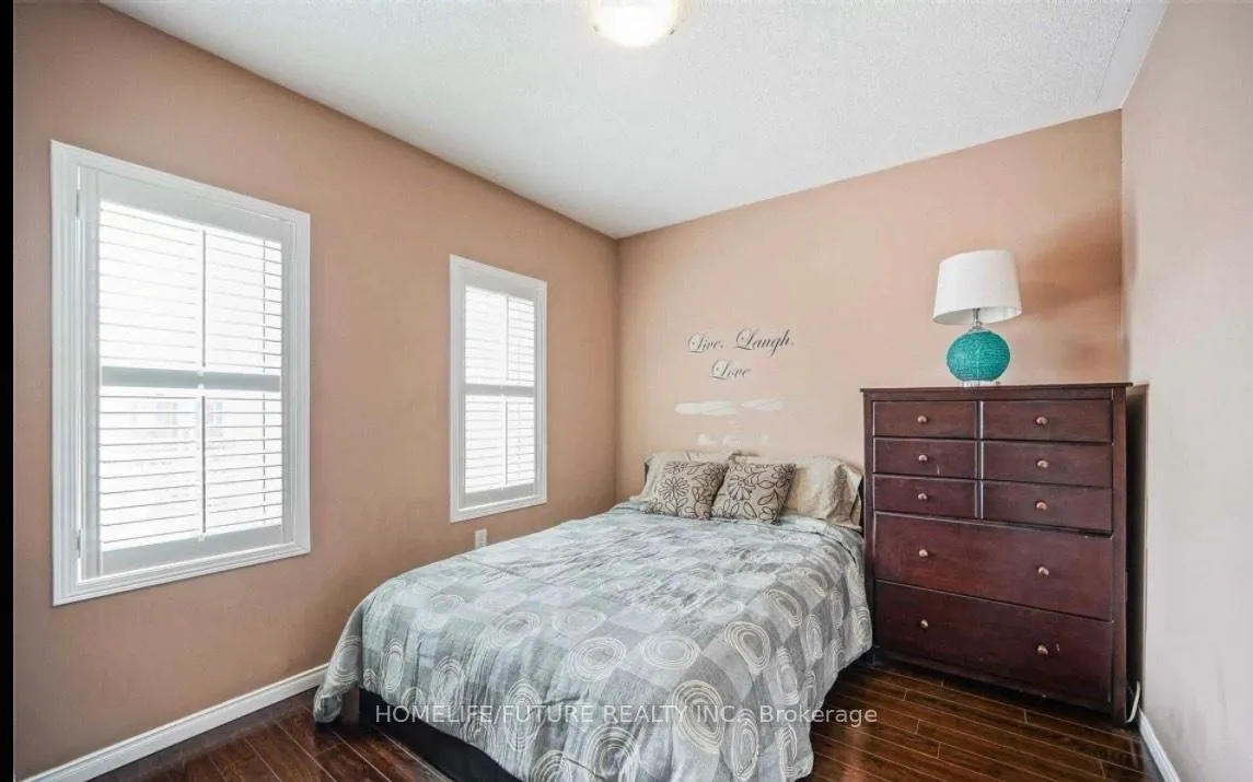 Photo 42 of 33 Warnford Circle, Ajax, Northeast Ajax — HOMEH