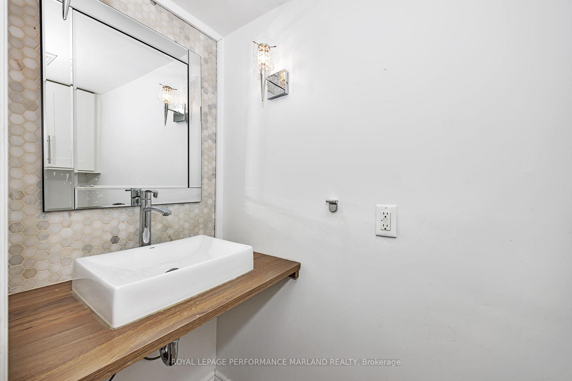 Photo 21 of 373 Mayfair Avenue, Ottawa, Ottawa West — HOMEH