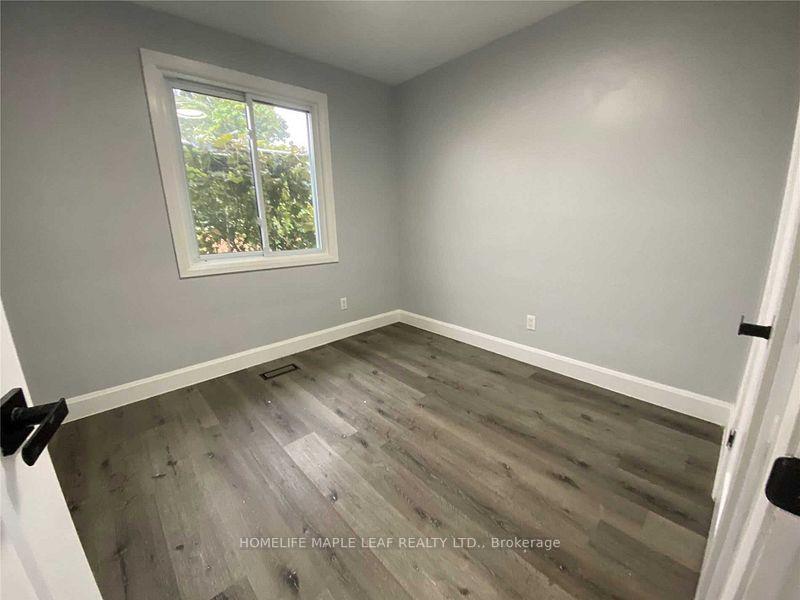 Photo 9 of 379 The Westway, Etobicoke, Willowridge-Martingrove-Richview — HOMEH