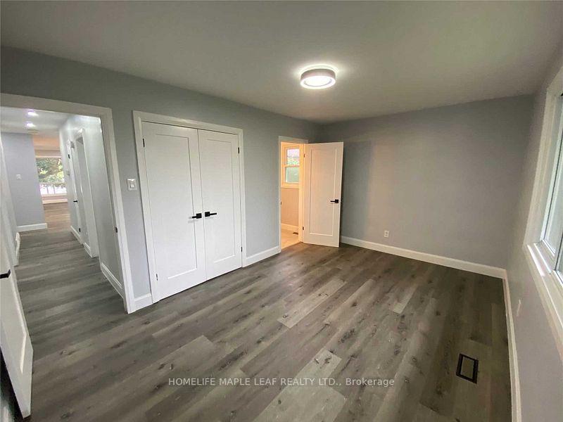Photo 11 of 379 The Westway, Etobicoke, Willowridge-Martingrove-Richview — HOMEH