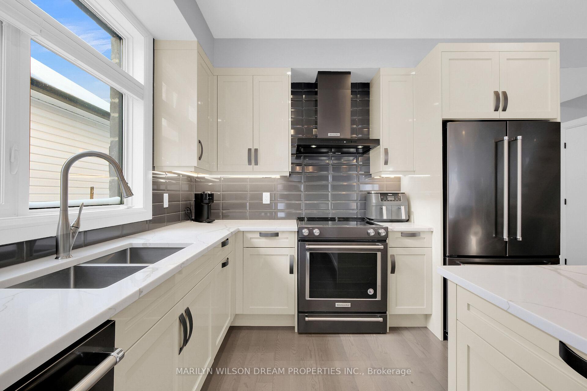 Photo 10 of 143 Carleton Avenue, Ottawa, Ottawa West/Tunneys Pasture — HOMEH