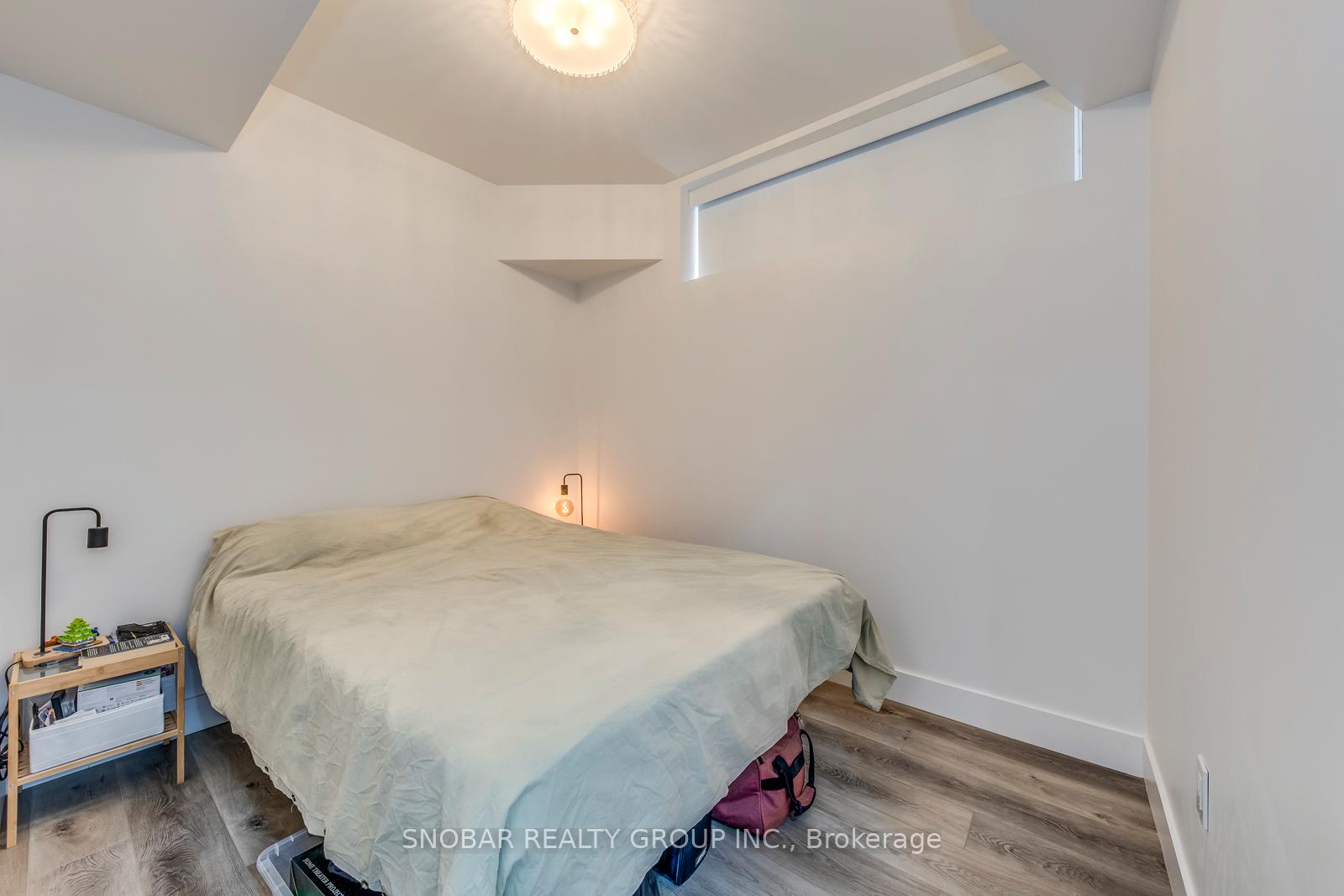 Photo 12 of 19 Hatfield (Lower #3) Crescent, Etobicoke, Elms-Old Rexdale — HOMEH
