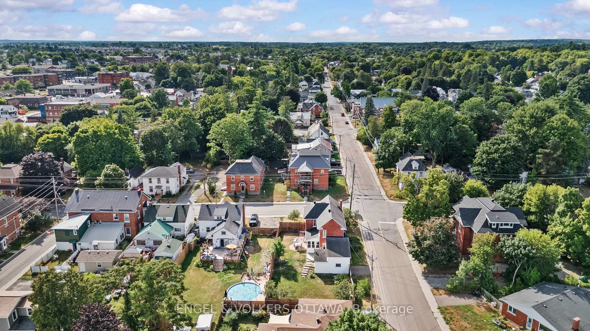 Photo 181 of 219 John Street N, Arnprior — HOMEH