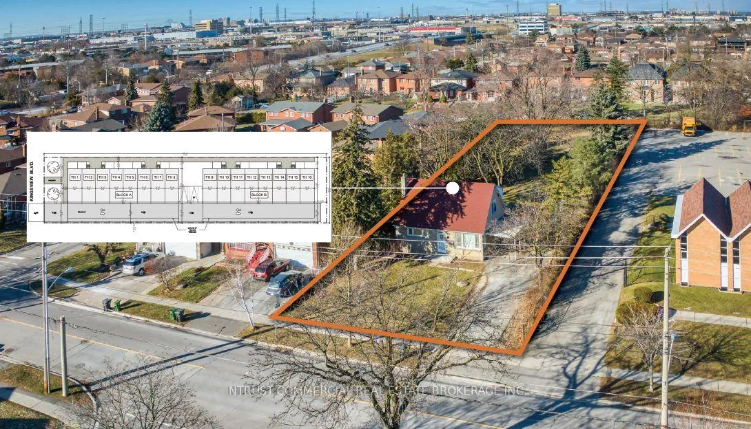 Photo 5 of 74 Kingsview Boulevard, Etobicoke, Kingsview Village-The Westway — HOMEH