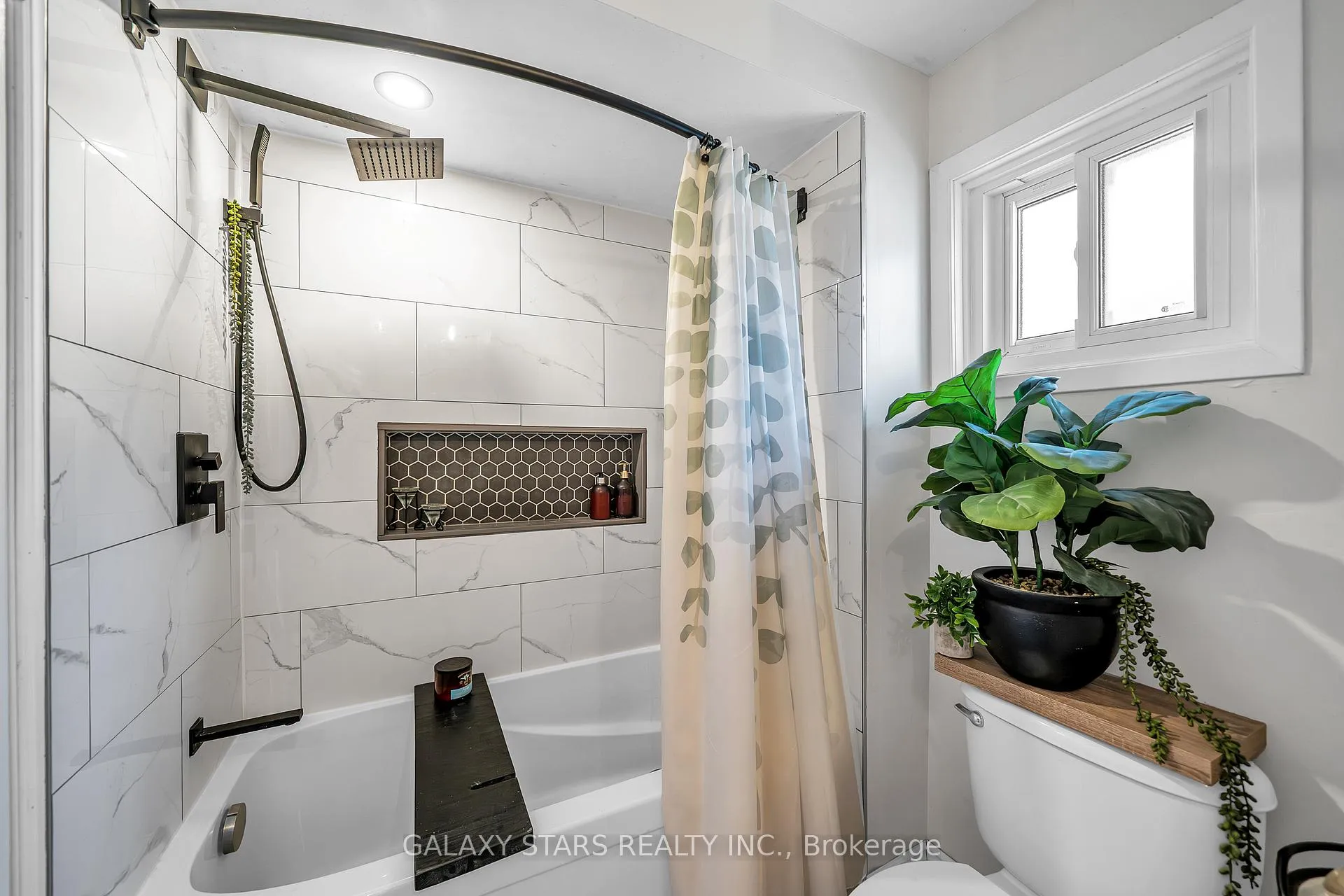 Photo 32 of 77 Radford Drive, Ajax, Central West — HOMEH