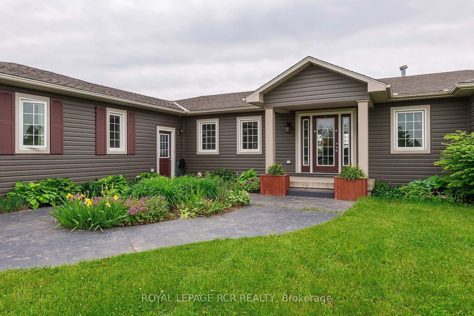 Photo 9 of 384154 20 Sideroad, Amaranth, Rural Amaranth — HOMEH