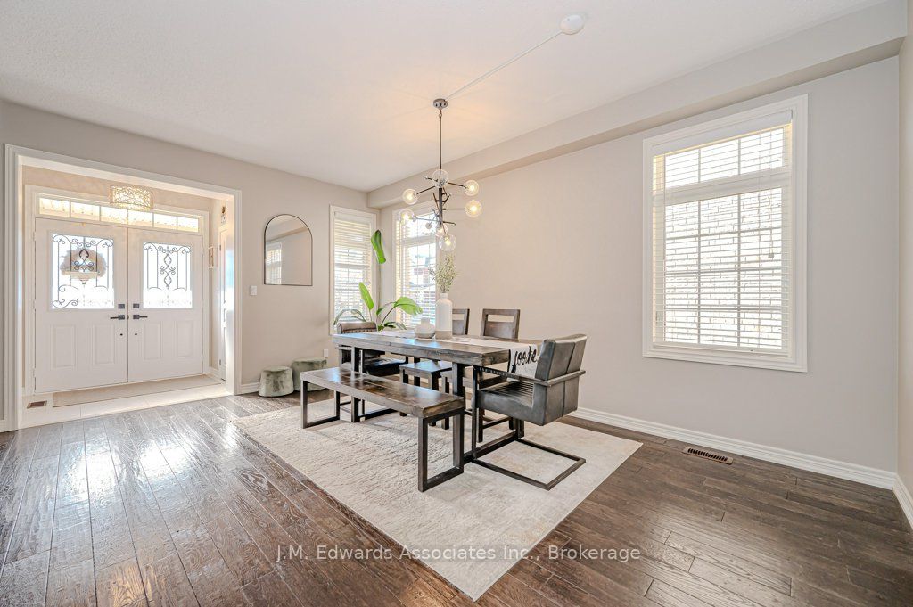 Photo 47 of 139 Humphrey Street, Hamilton, Waterdown — HOMEH