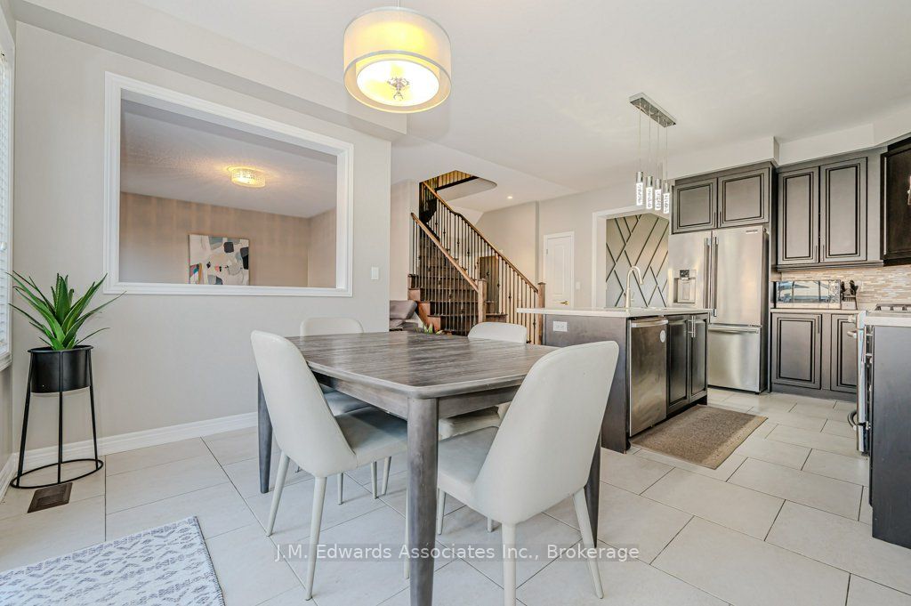Photo 50 of 139 Humphrey Street, Hamilton, Waterdown — HOMEH