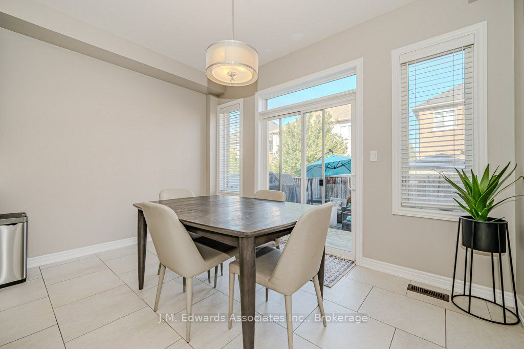 Photo 49 of 139 Humphrey Street, Hamilton, Waterdown — HOMEH