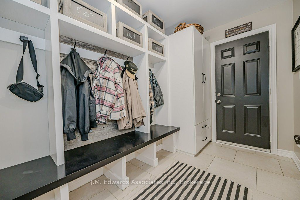 Photo 55 of 139 Humphrey Street, Hamilton, Waterdown — HOMEH