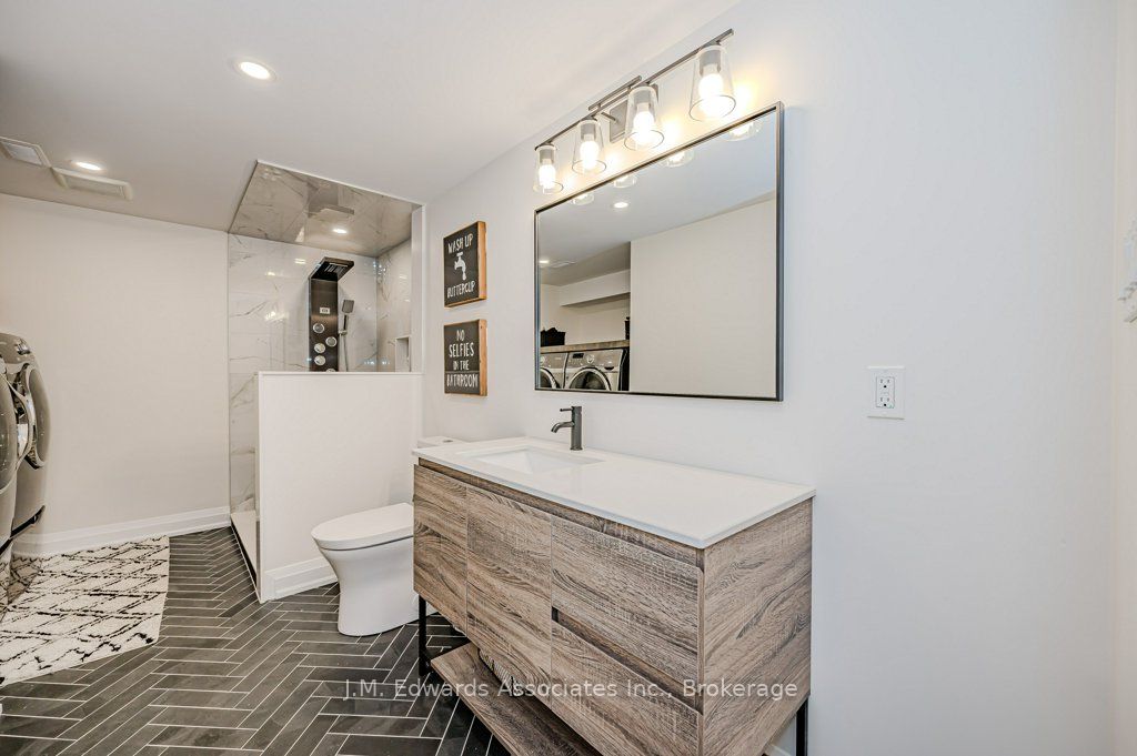 Photo 74 of 139 Humphrey Street, Hamilton, Waterdown — HOMEH