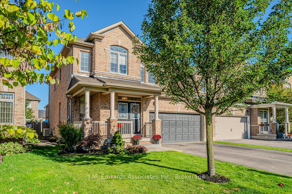 Photo 2 of 139 Humphrey Street, Hamilton, Waterdown — HOMEH