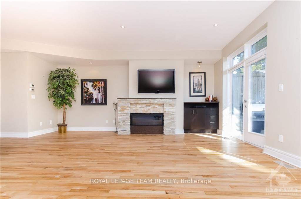 Photo 3 of 113 Clarendon Avenue, Ottawa, Ottawa West — HOMEH
