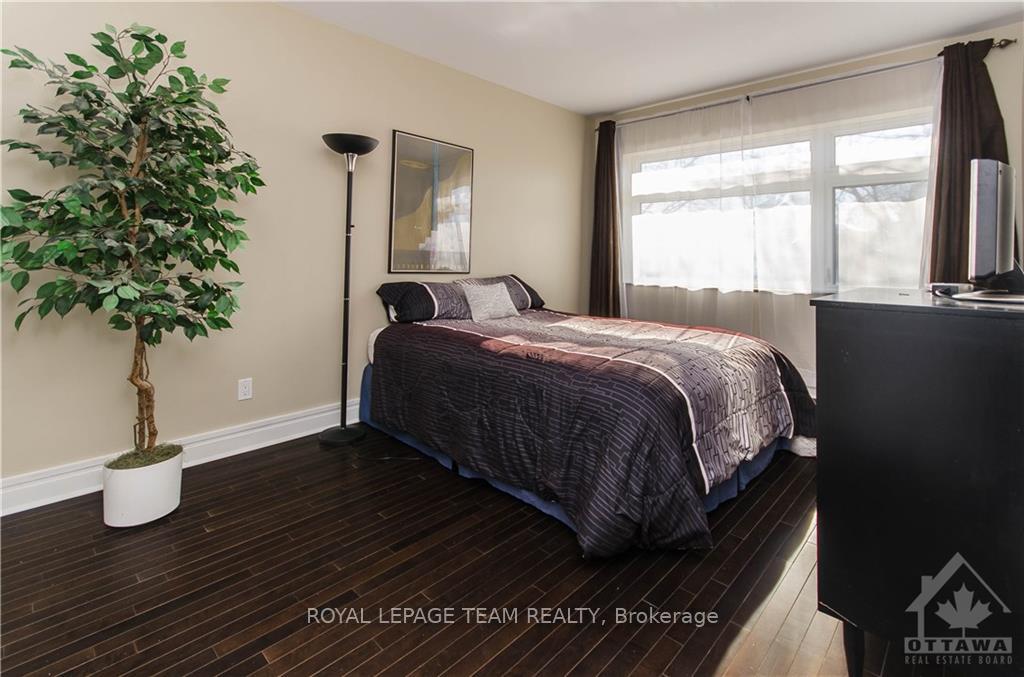 Photo 16 of 113 Clarendon Avenue, Ottawa, Ottawa West — HOMEH