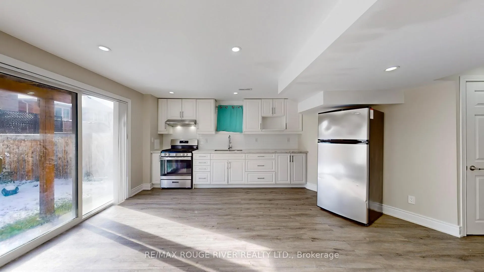 Photo 6 of Unit Bsmt, 5 Malthouse Crescent, Ajax, Central East — HOMEH