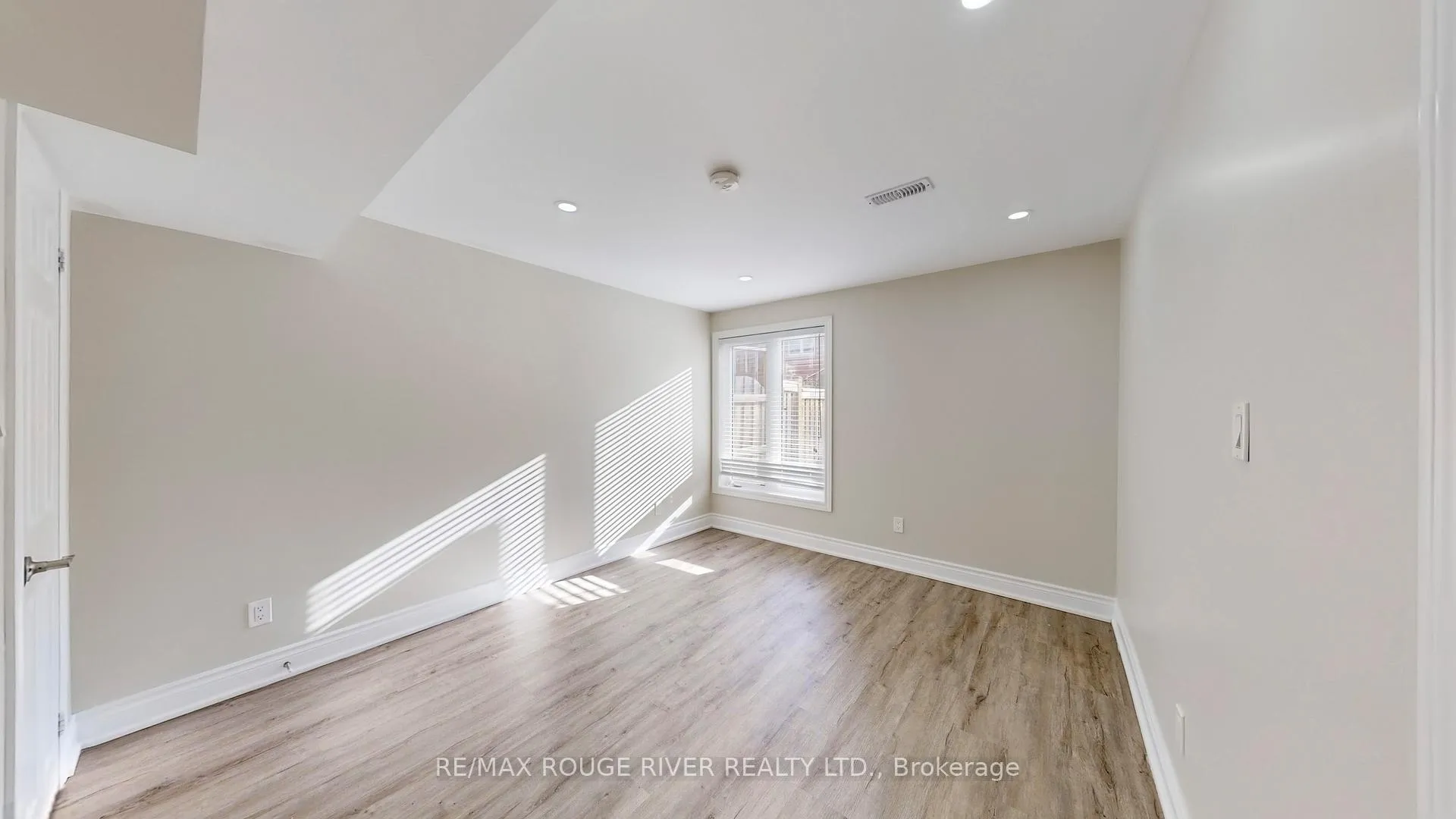 Photo 17 of Unit Bsmt, 5 Malthouse Crescent, Ajax, Central East — HOMEH