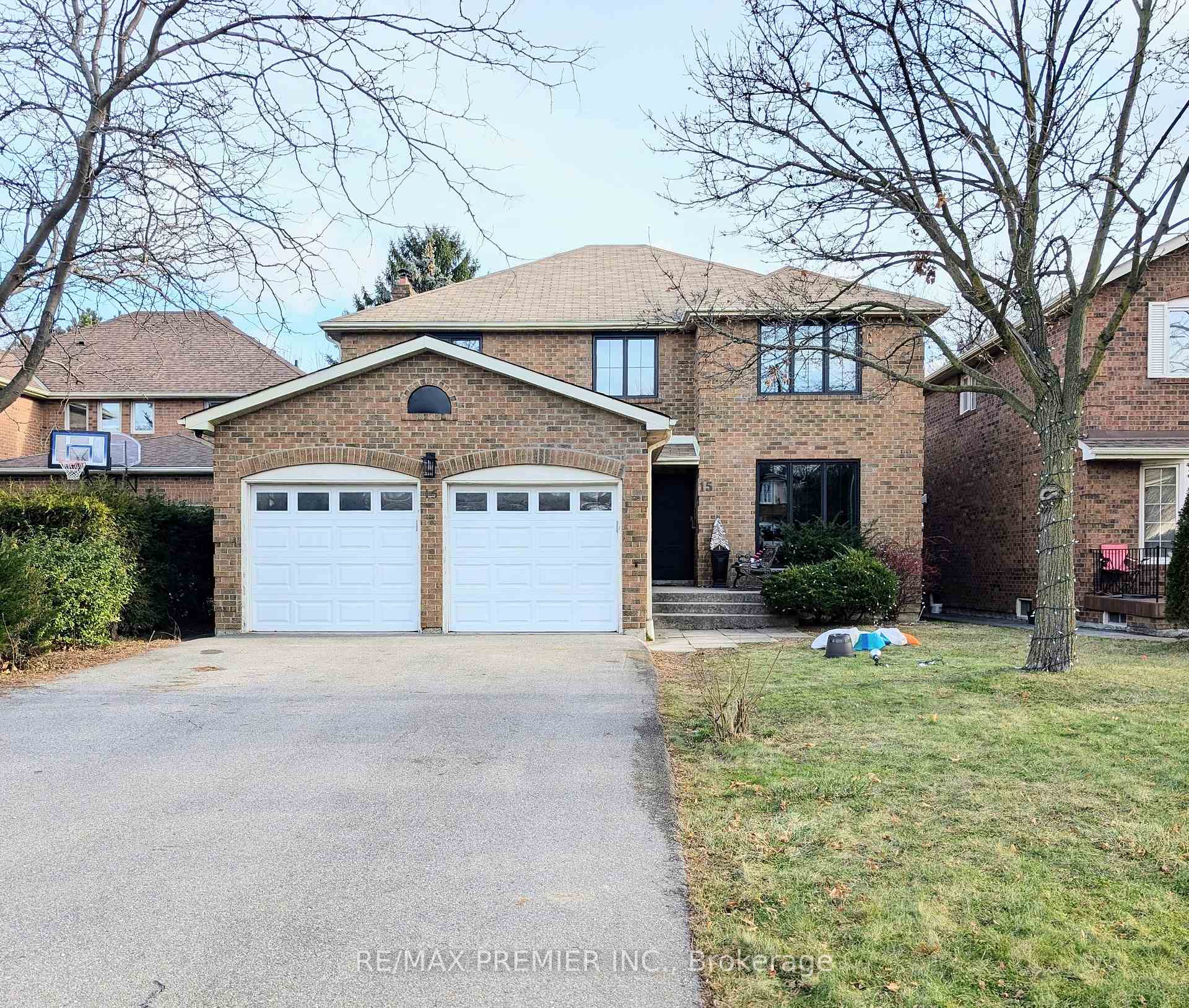 Photo 1 of Unit Lower, 15 Timothy Court, Etobicoke, Humber Heights — HOMEH