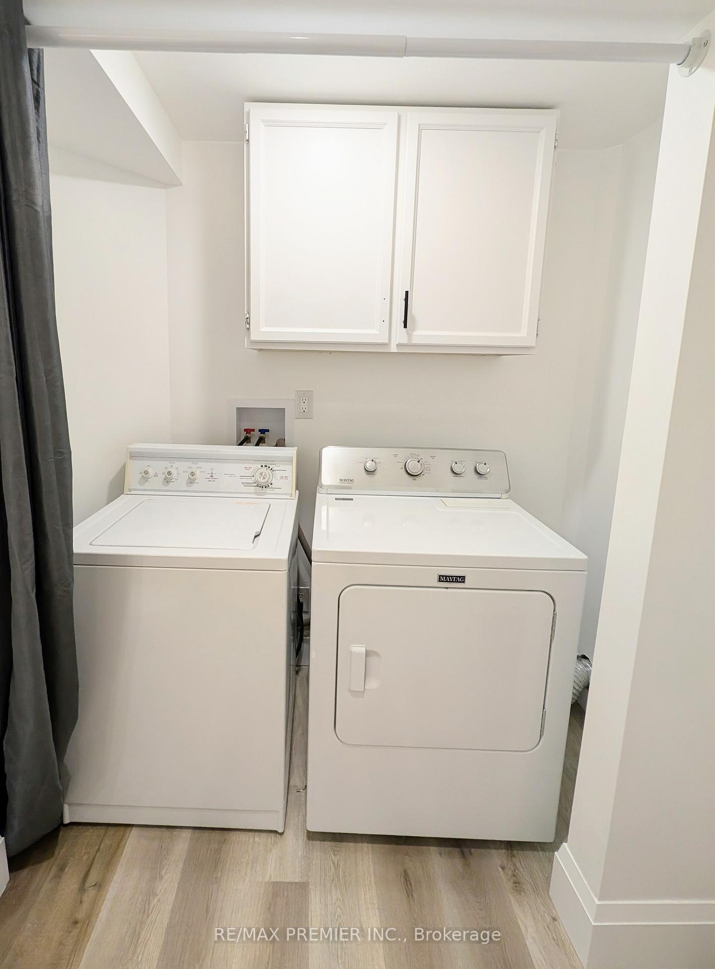 Photo 9 of Unit Lower, 15 Timothy Court, Etobicoke, Humber Heights — HOMEH