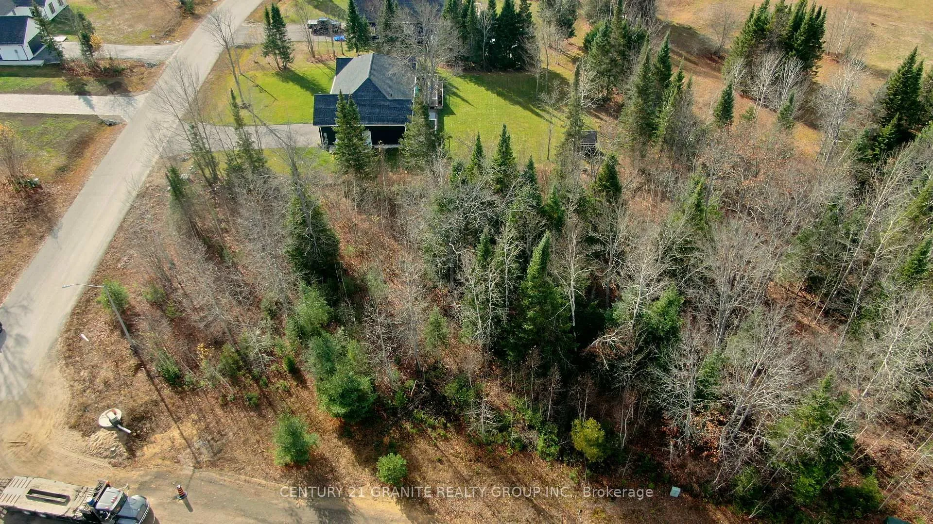 Photo 14 of 57 Nicklaus Drive, Bancroft, Bancroft Ward — HOMEH