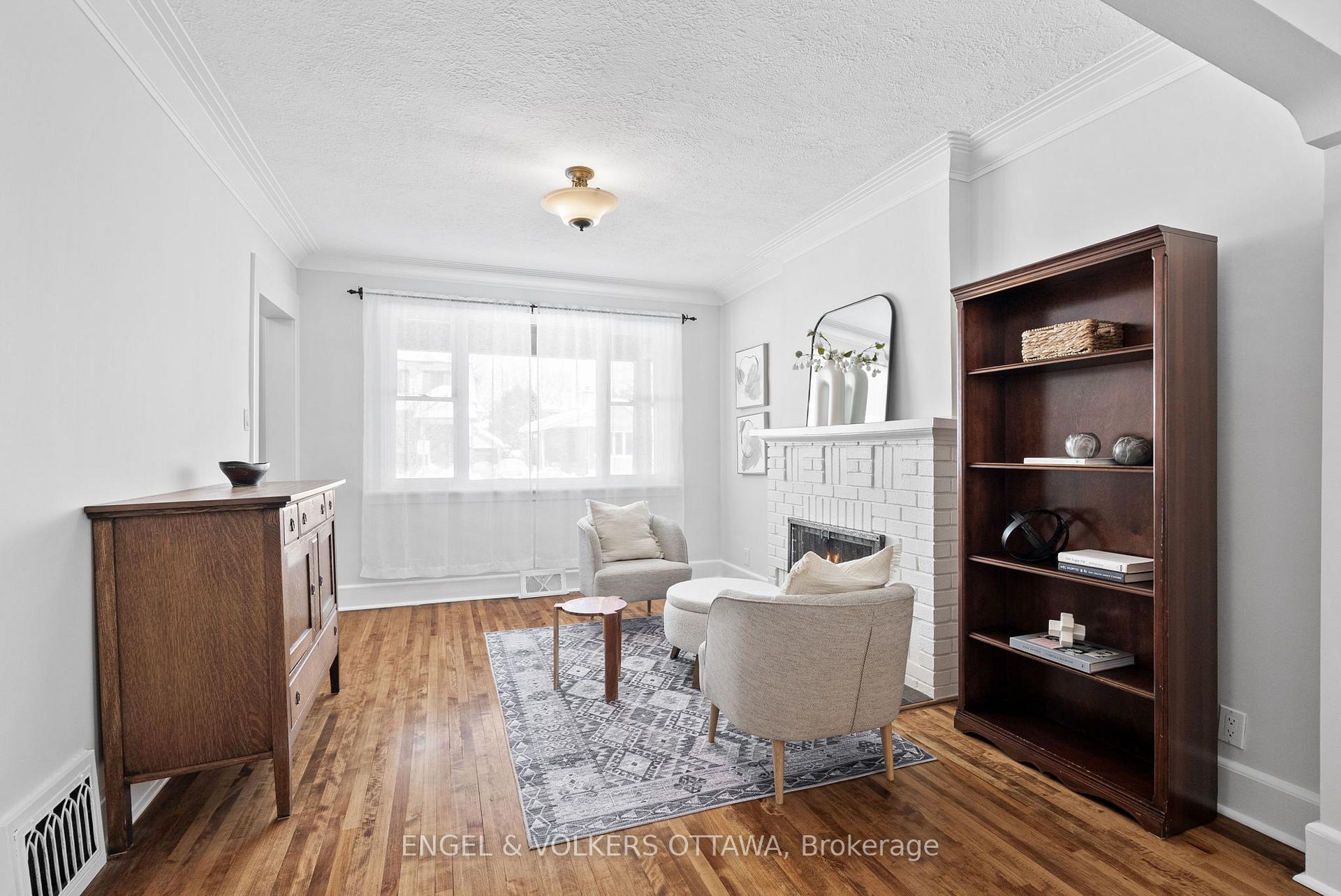 Photo 4 of 100 Grange Avenue, Ottawa, Ottawa West — HOMEH