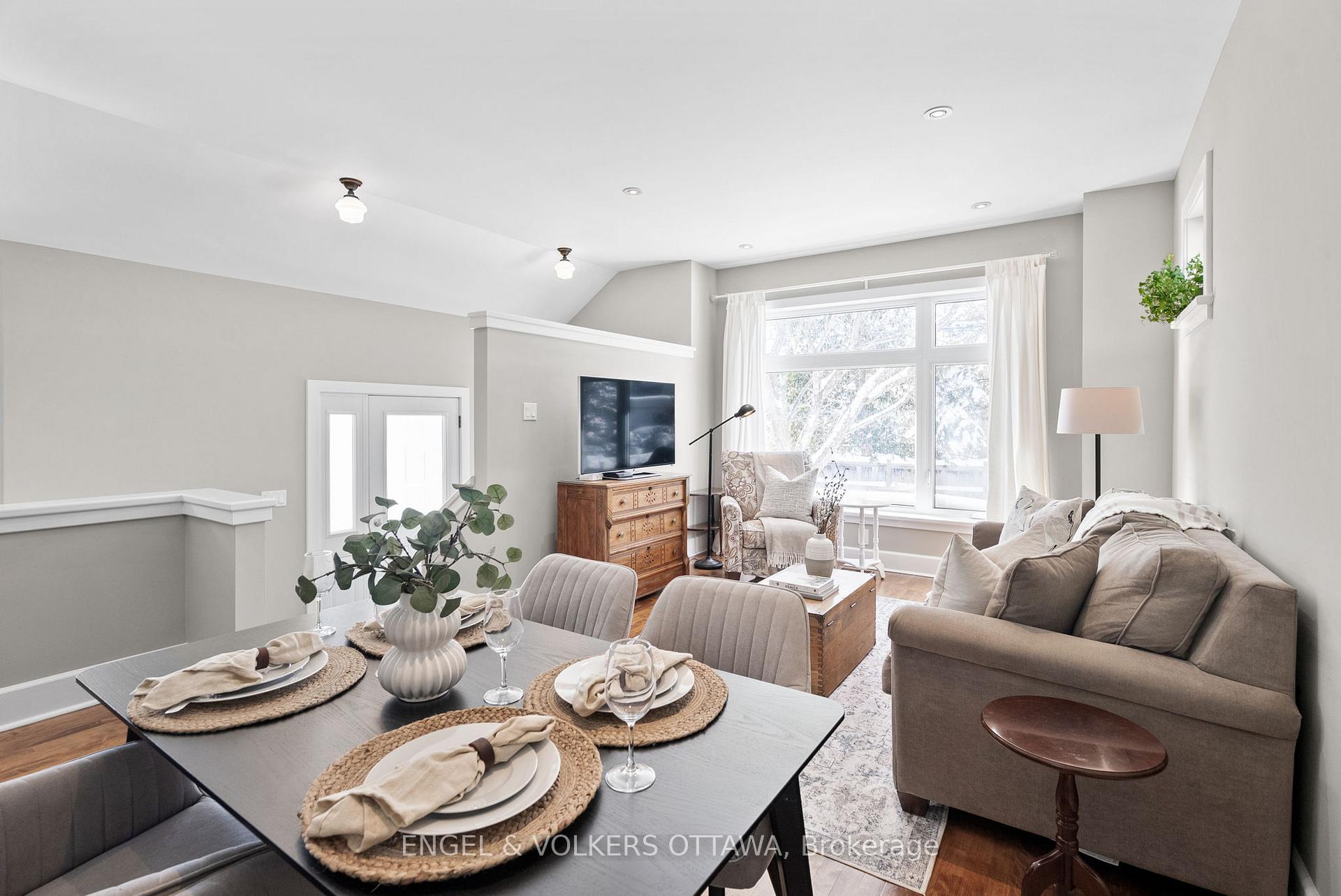 Photo 15 of 100 Grange Avenue, Ottawa, Ottawa West — HOMEH