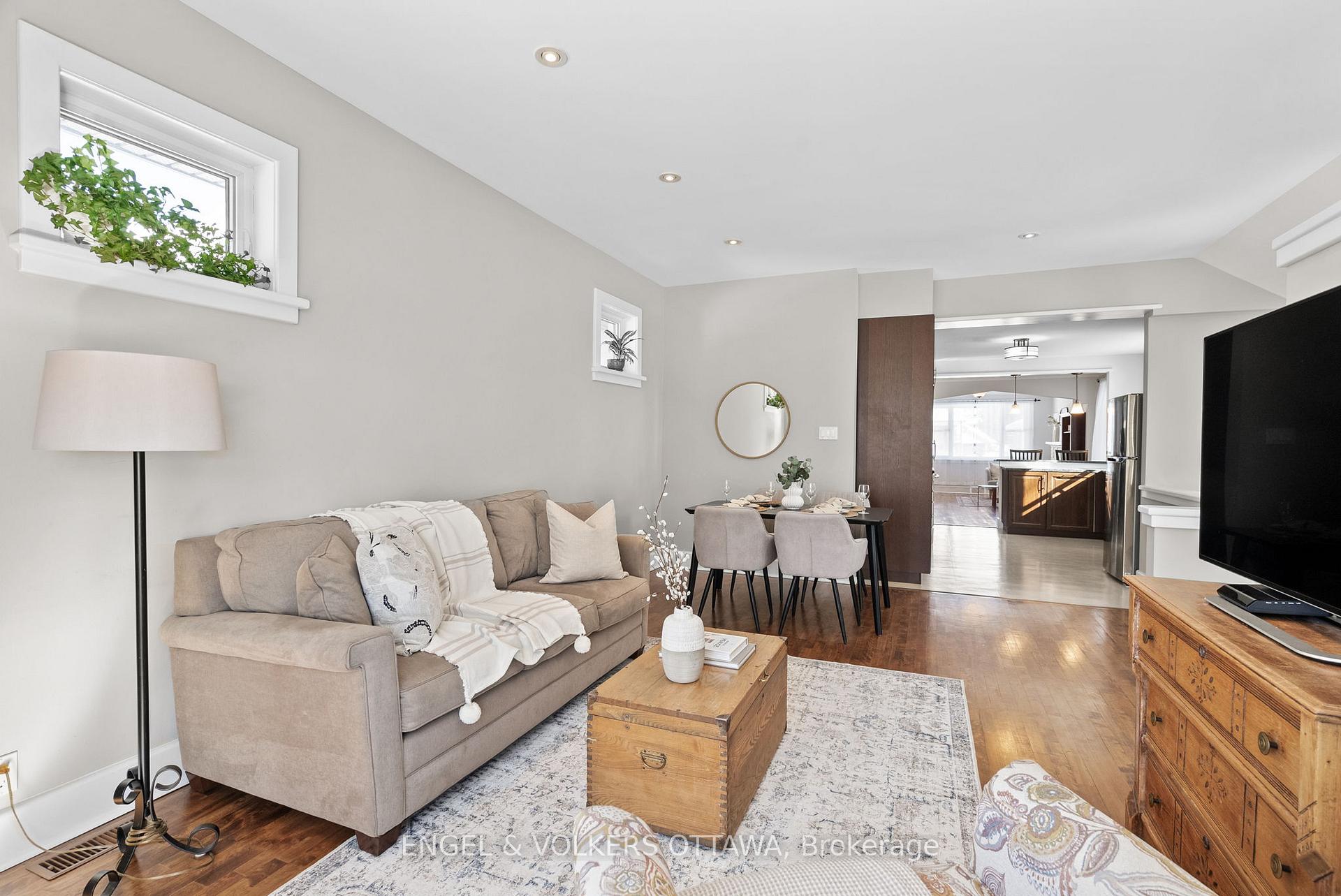 Photo 18 of 100 Grange Avenue, Ottawa, Ottawa West — HOMEH